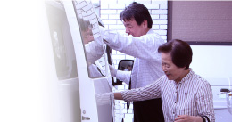 オーク倶楽部の利用者様との様子