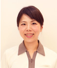 岸里 アロマセラピスト